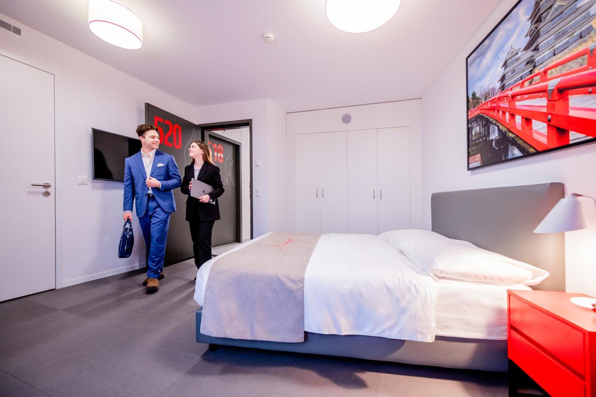 "The Freddie Mercury" Hotel Montreux Luaran gambar