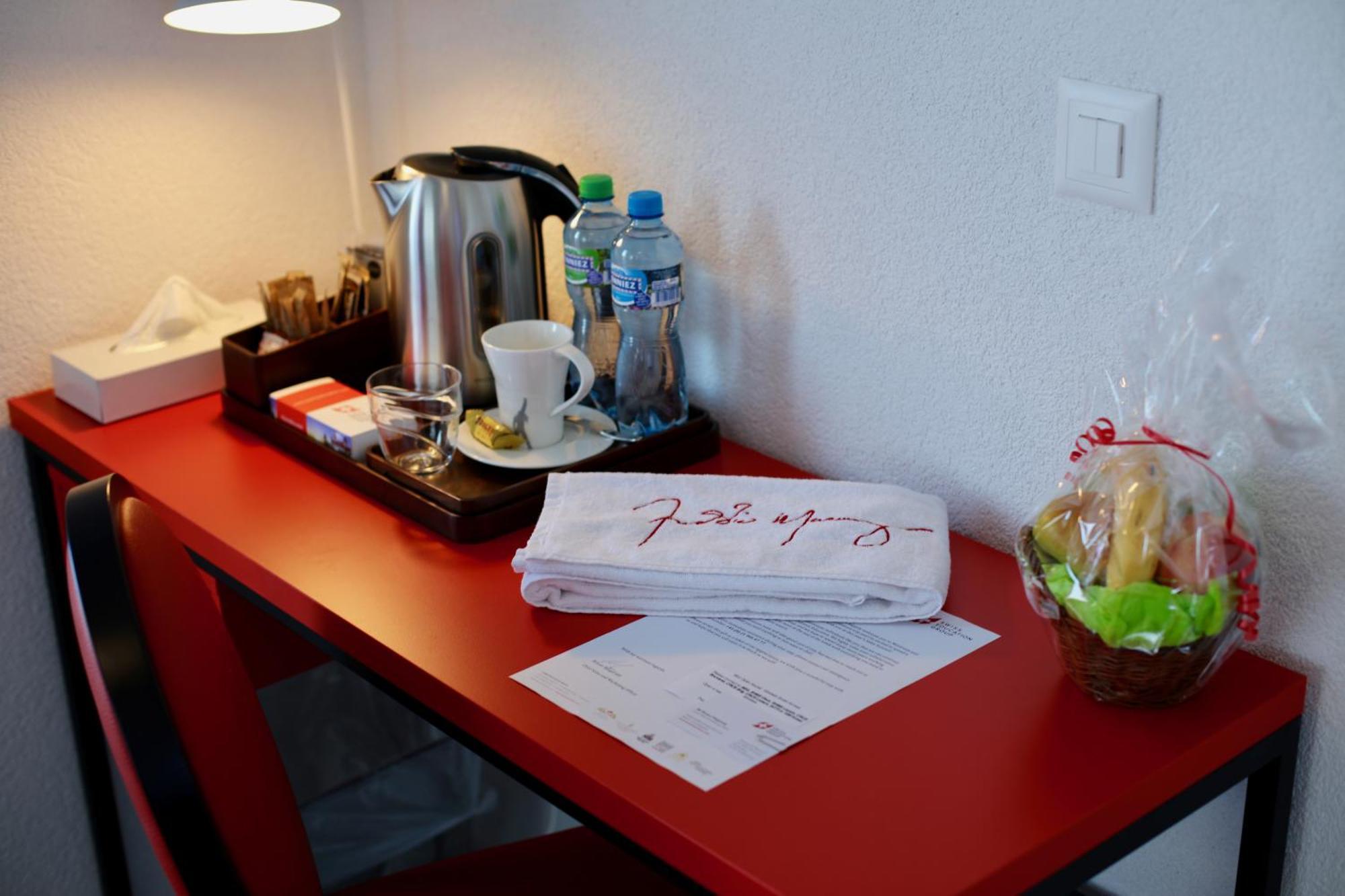"The Freddie Mercury" Hotel Montreux Luaran gambar