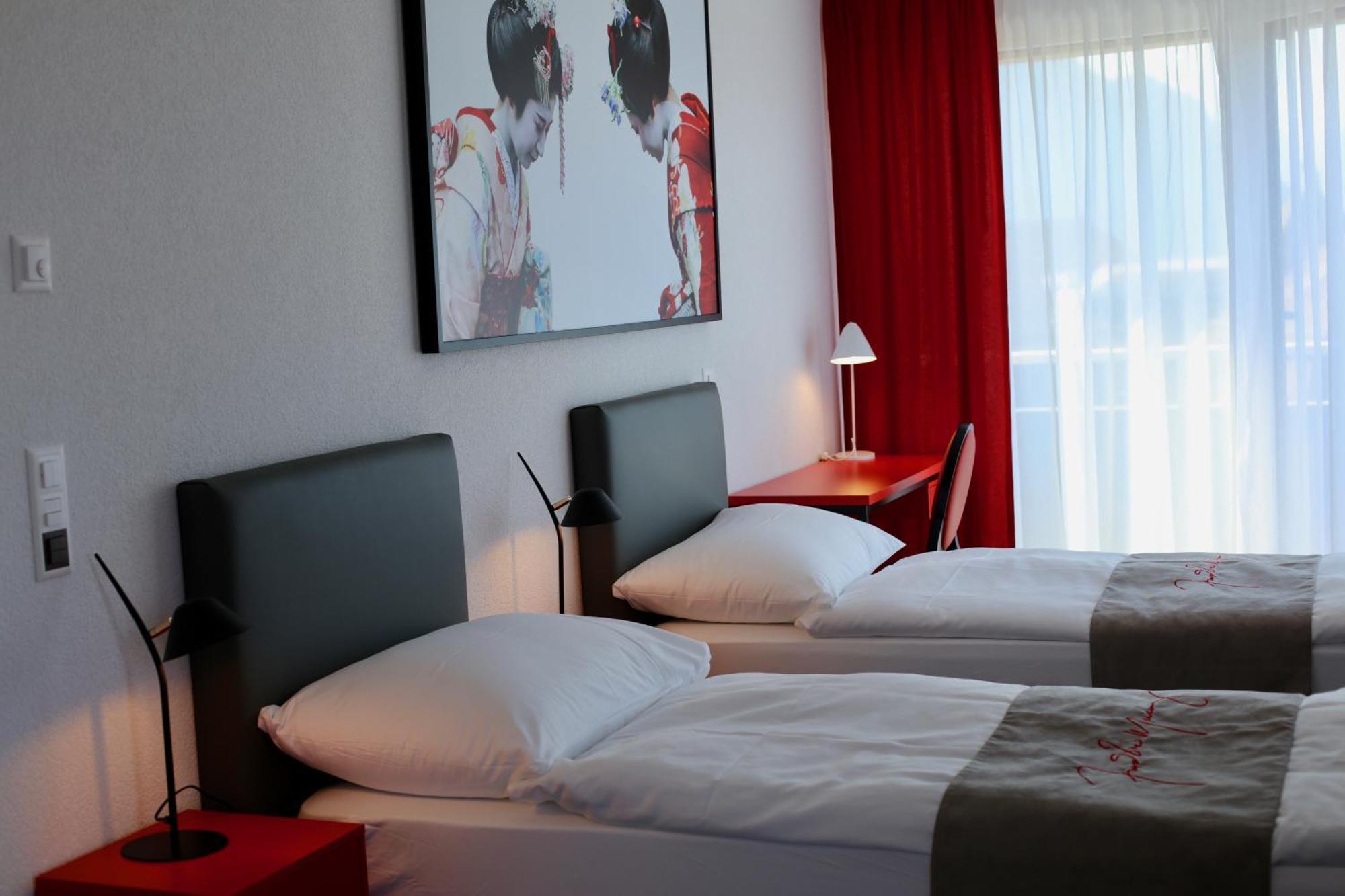 "The Freddie Mercury" Hotel Montreux Luaran gambar